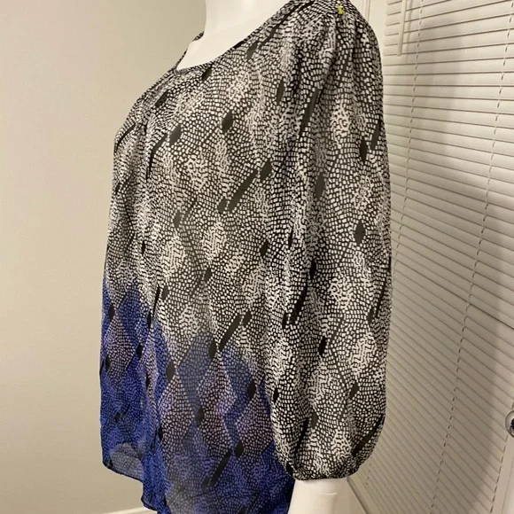 I.N. Studio Ombre Blouse Women SZ L White/Grey/Purple - Picture 7 of 10